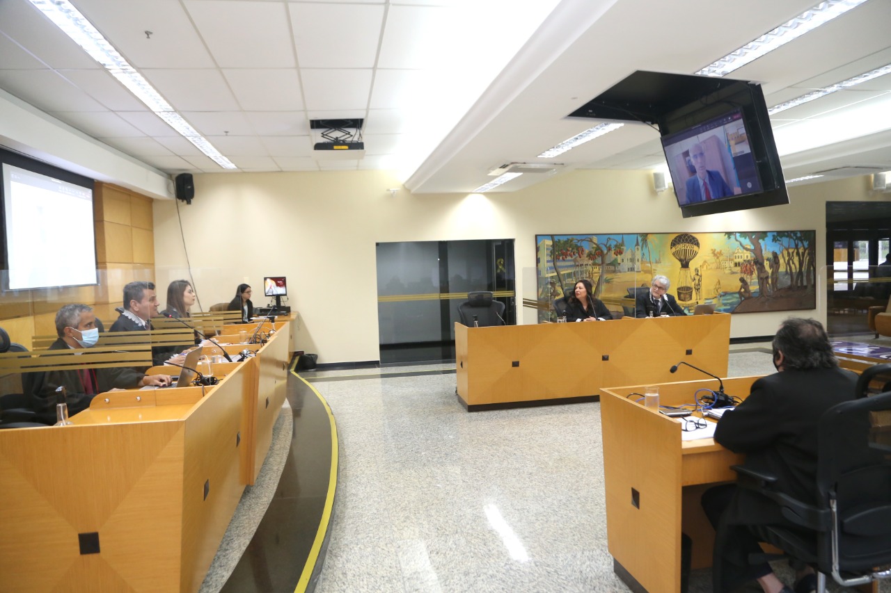 Conselheiros julgam 57 processos em sessão da Primeira Câmara do TCE